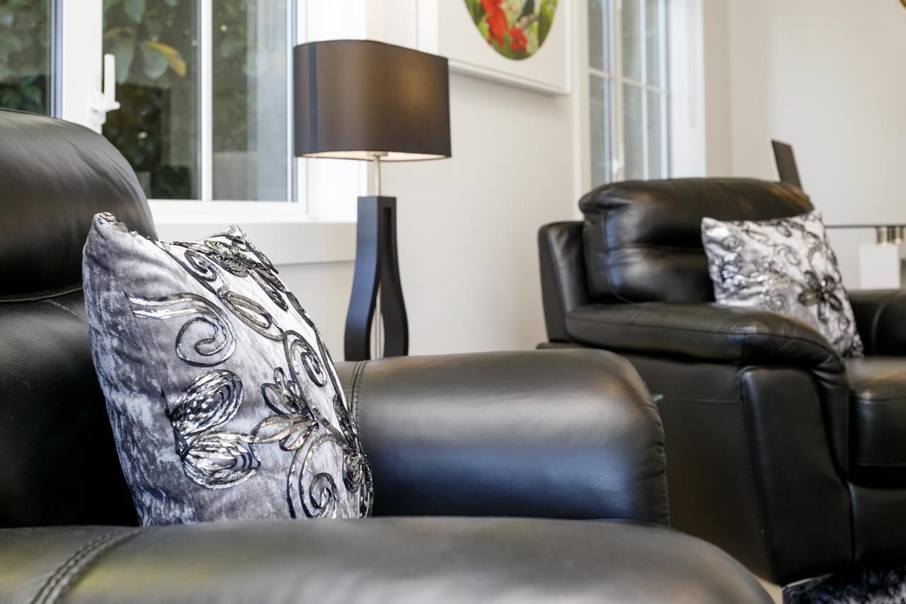 The Retreat Luxury Garden Villa 타우포 호 외부 사진